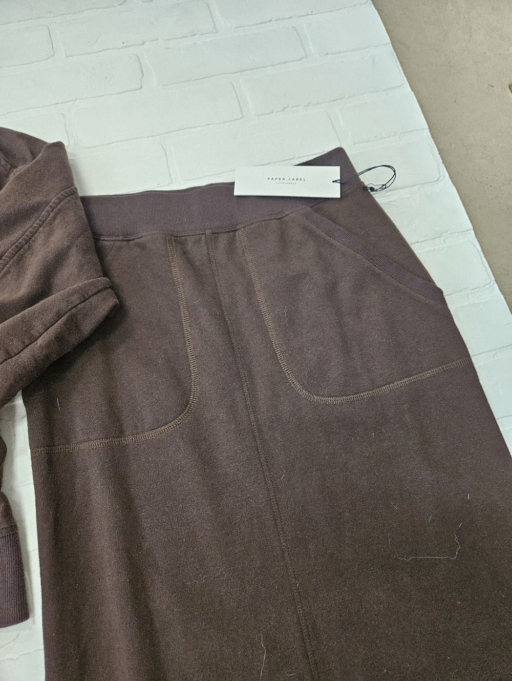 Set Of Two Sweatshirts And Skirt - Picture 8 of 14